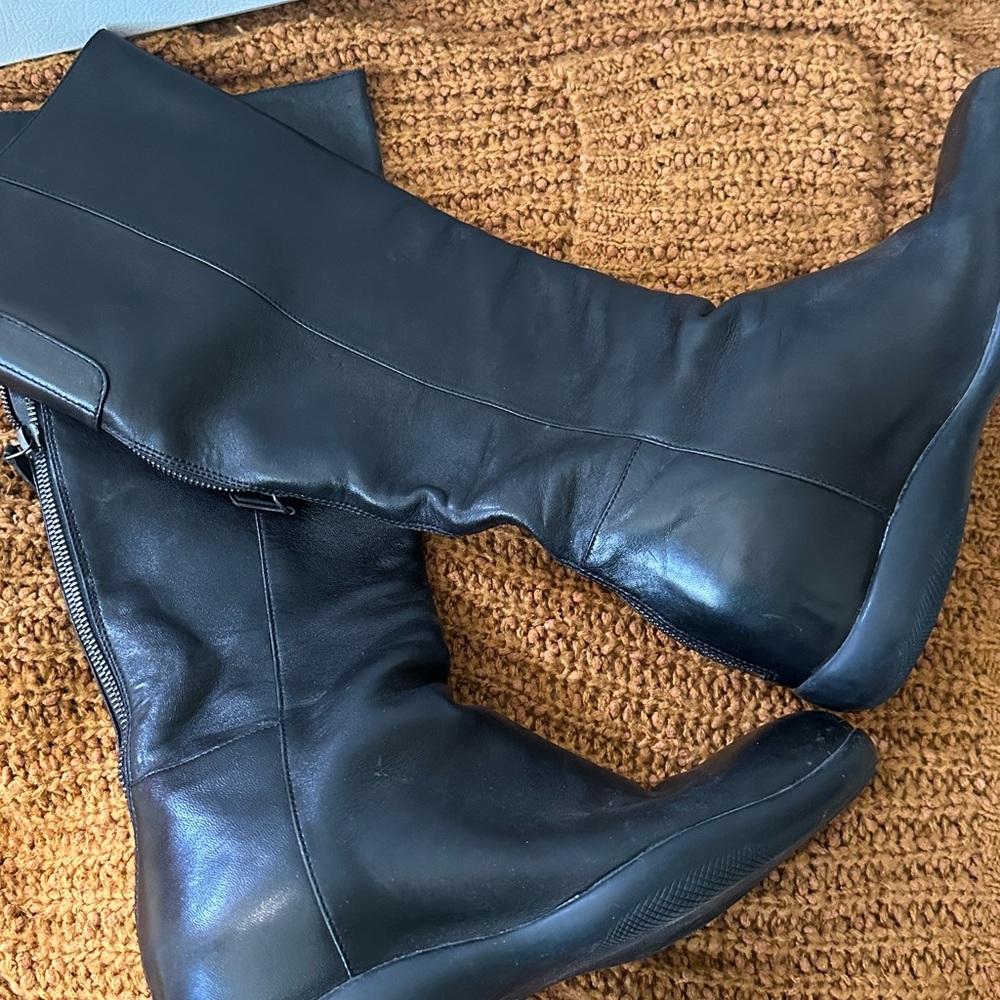 PRADA boots ❤️🖤